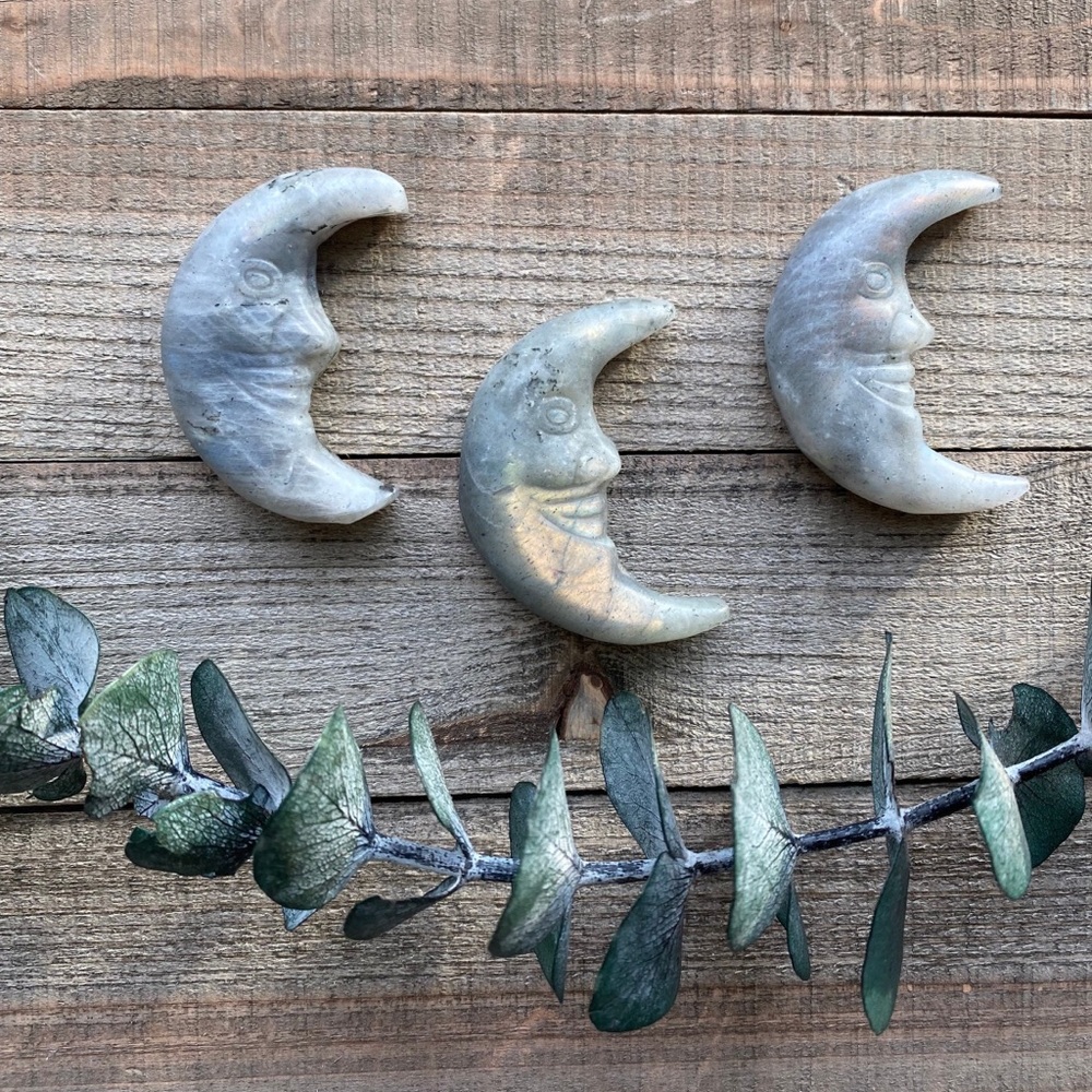 ONE Smiling Moon Labradorite Crystal • OOAK Polished Stone Specimen